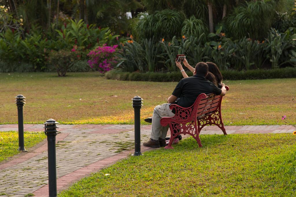 Hotel Bougainvillea San Jose Santo Domingo De Heredia Ngoại thất bức ảnh