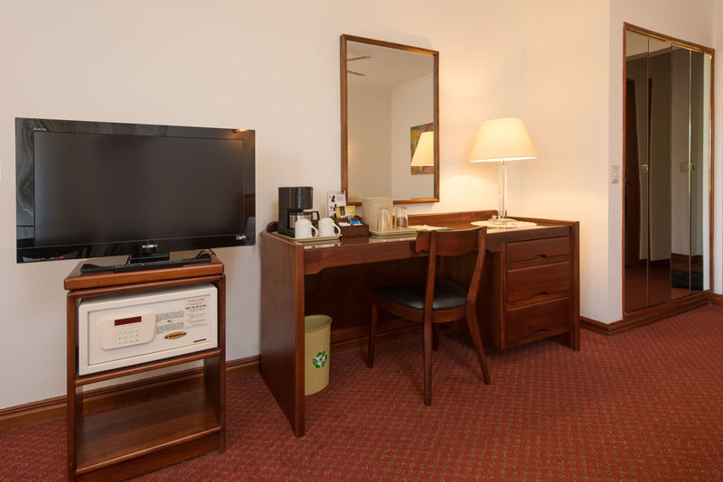 Hotel Bougainvillea San Jose Santo Domingo De Heredia Ngoại thất bức ảnh